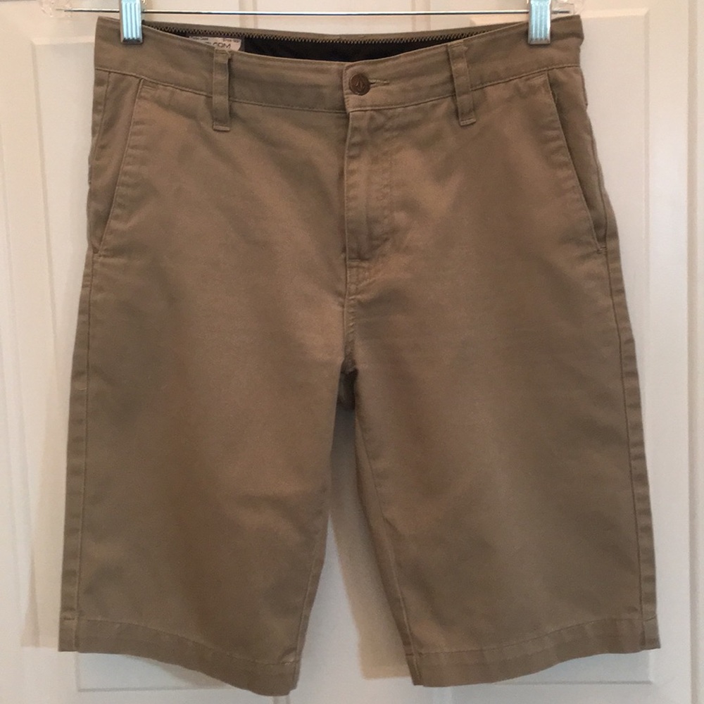 KB khaki flat front shorts